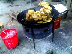 半岛“炸糯米饼”