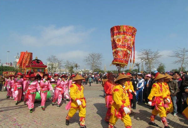 2012年雷州市元宵民俗文化大巡游图片