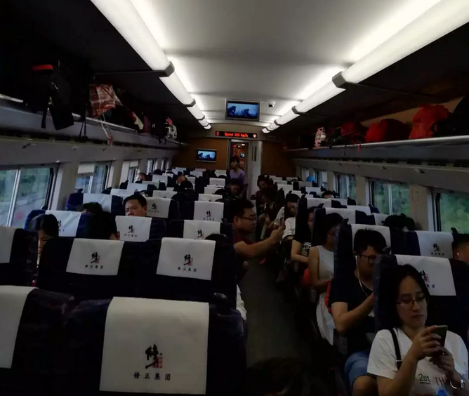 湛江高铁开通“满月”，累计发送19万余人次，日均发送6693人次